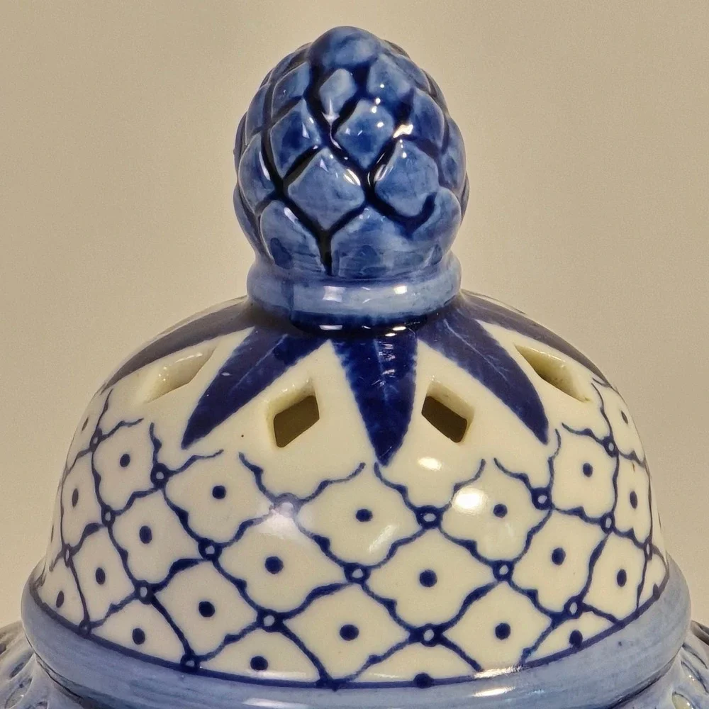 Blue and White Chinoiserie Ceramic Ginger Jar OIL Burning lamp Gift mom‎ friend